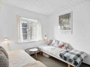 Holiday Home Ubbe - 200m from the sea by Interhome