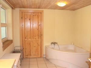 Holiday Home Guthfrith - 130m from the sea by Interhome