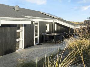 Holiday Home Flepko - 50m from the sea by Interhome
