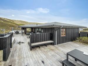 Holiday Home Eyla - from the sea by Interhome