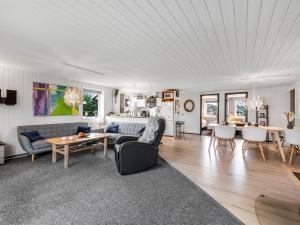 Holiday Home Kjartan - 32m to the fjord by Interhome