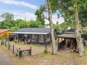 Holiday Home Tjarven - 300m from the sea by Interhome