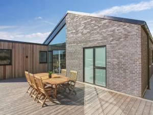 Holiday Home Esme - 400m from the sea by Interhome