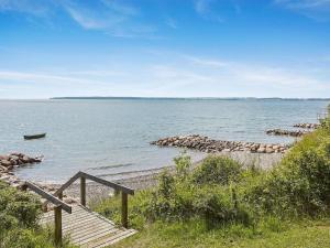 Holiday Home Arnetta - 150m from the sea by Interhome