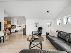 Holiday Home Walther - 300m from the sea by Interhome