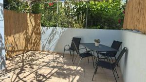 Foumidon Apartments, Chania