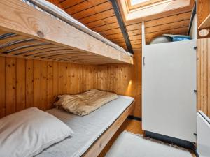 Holiday Home Henri - 500m from the sea by Interhome