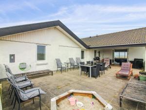 Holiday Home Hilmer - 180m from the sea by Interhome