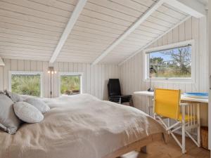 Holiday Home Hrefna - 500m from the sea by Interhome