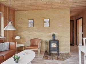 Holiday Home Marjon - 450m from the sea by Interhome