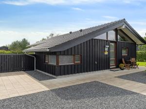 Holiday Home Evald - 400m from the sea by Interhome