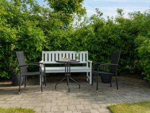 Apartment Dietlinde - 1-3km to the inlet by Interhome