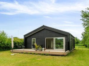 Holiday Home Sys - 150m from the sea by Interhome