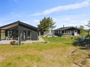 Holiday Home Sampo - 400m from the sea by Interhome