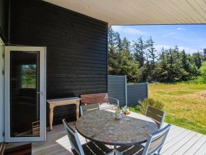 Holiday Home Sampo - 400m from the sea by Interhome