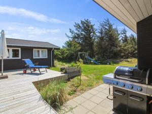 Holiday Home Sampo - 400m from the sea by Interhome