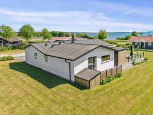 Holiday Home Niska - 200m from the sea by Interhome