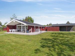 Holiday Home Blondine - 1-4km from the sea by Interhome