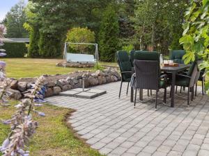 Holiday Home Hakon - 550m from the sea by Interhome