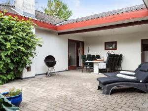 Holiday Home Hakon - 550m from the sea by Interhome