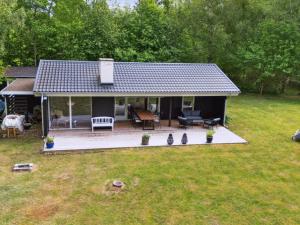 Holiday Home Judyta - 250m to the inlet by Interhome