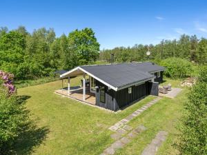 Holiday Home Aldina - 1-6km from the sea by Interhome - 3hvězdičkové hotely ve městě Læsø
