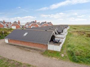 Apartment Rohan - 2-2km from the sea by Interhome