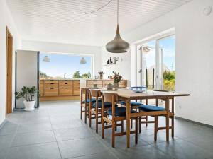 Holiday Home Yakari - 1km from the sea by Interhome