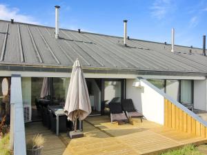 Apartment Virpi - 1km from the sea by Interhome