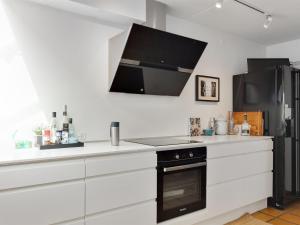 Apartment Virpi - 1km from the sea by Interhome