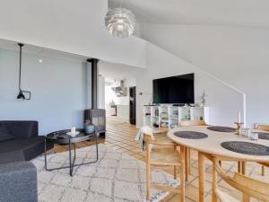 Apartment Virpi - 1km from the sea by Interhome