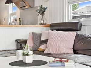 Holiday Home Sylvi - 750m from the sea by Interhome