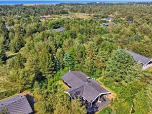 Holiday Home Arlett - 950m from the sea by Interhome