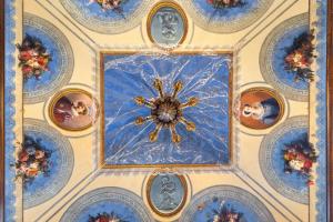 Hostdomus - San Secondo Apartment