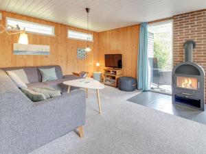 Holiday Home Sonia - 3km from the sea by Interhome