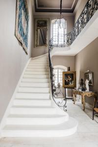 Le Mas Caladoc Luxury Retreat with Private Spa in Provence