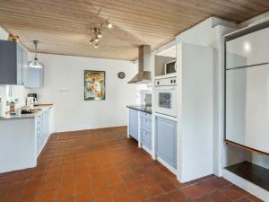 Holiday Home Cajsa - 200m from the sea by Interhome