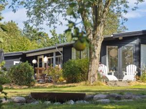 Holiday Home Fintan - 1km from the sea by Interhome