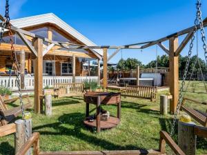 Holiday Home Vicktoria - 1-5km from the sea by Interhome