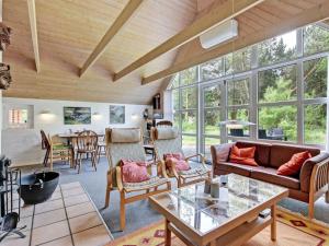 Holiday Home Hunno - 3km from the sea by Interhome