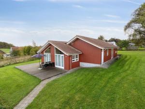 Holiday Home Pascal - 600m from the sea by Interhome