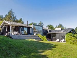 Holiday Home Henryk - 350m from the sea by Interhome