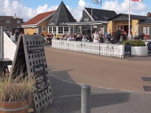 Holiday Home Gunsten - 2-3km from the sea by Interhome