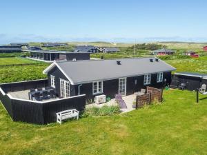 Holiday Home Sanni - 225m from the sea by Interhome