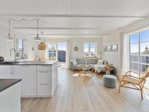 Holiday Home Sanni - 225m from the sea by Interhome