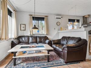 Holiday Home Patrik - 200m to the fjord by Interhome