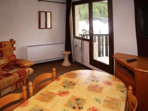 Studio 4 personnes au cœur des Orres 1650 avec accès direct aux pistes et commerces - FR-1-322-553