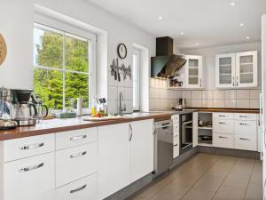 Holiday Home Ronia - 900m from the sea by Interhome