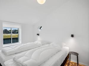 Holiday Home Malomir - 500m from the sea by Interhome