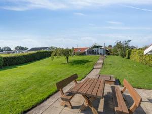 Holiday Home Algut - 75m from the sea by Interhome